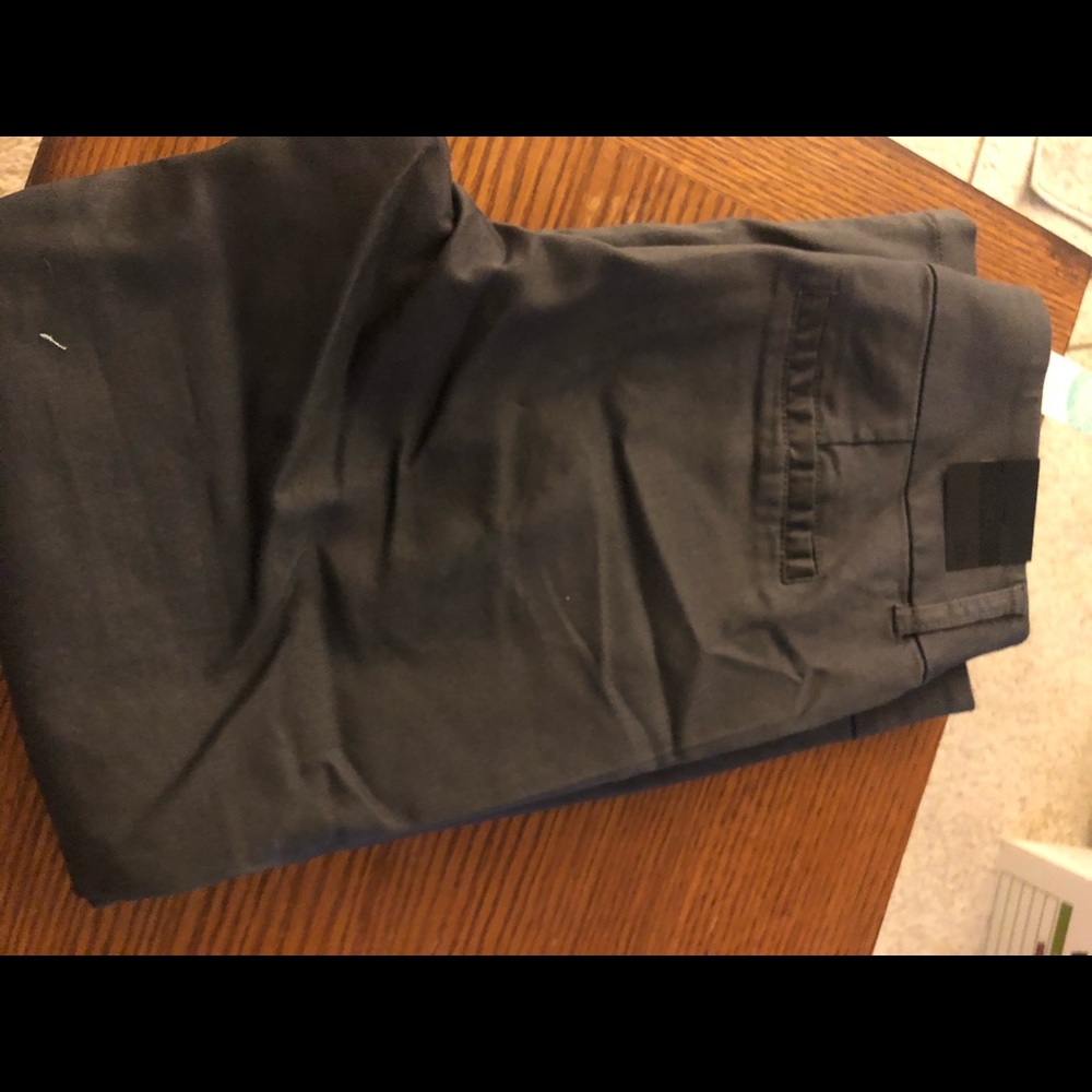 Skinny Pants - Picture 3 of 6